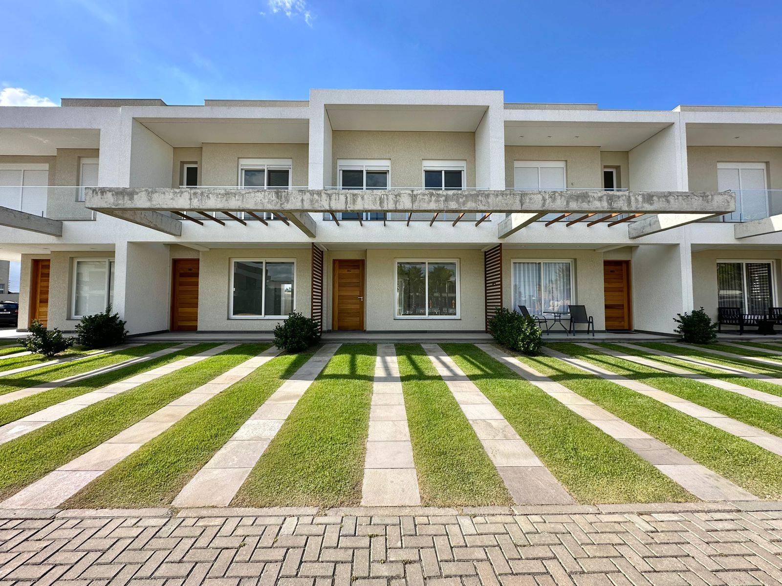 Casa em Condomínio 4 dormitórios para venda, Condomínio Fechado em Capão da Canoa | Ref.: 11305