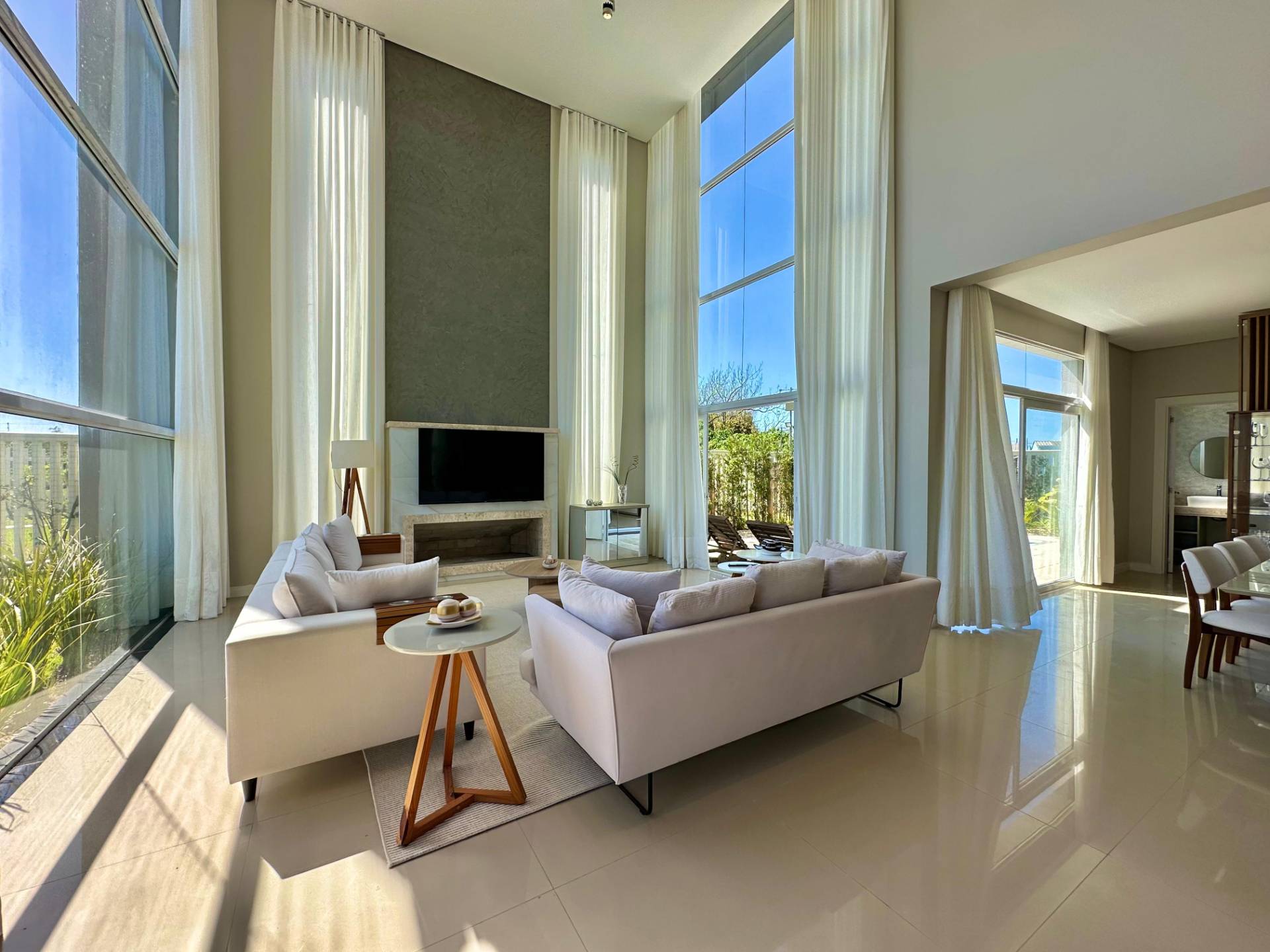 Casa em Condomínio 4 dormitórios para venda, Condomínio Fechado em Capão da Canoa | Ref.: 15932