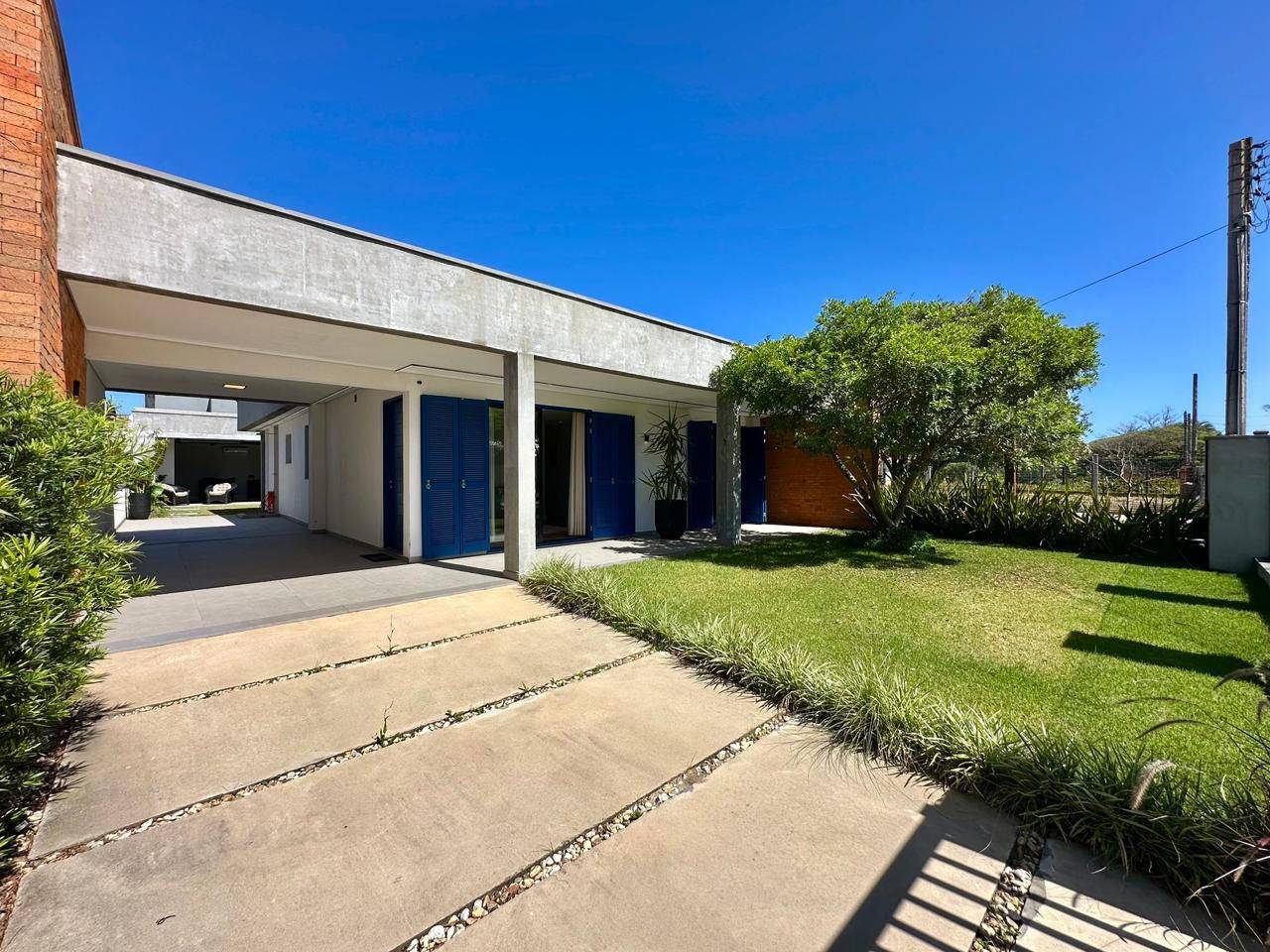 Casa 4 dormitórios para venda, Centro em Xangri-lá | Ref.: 16190