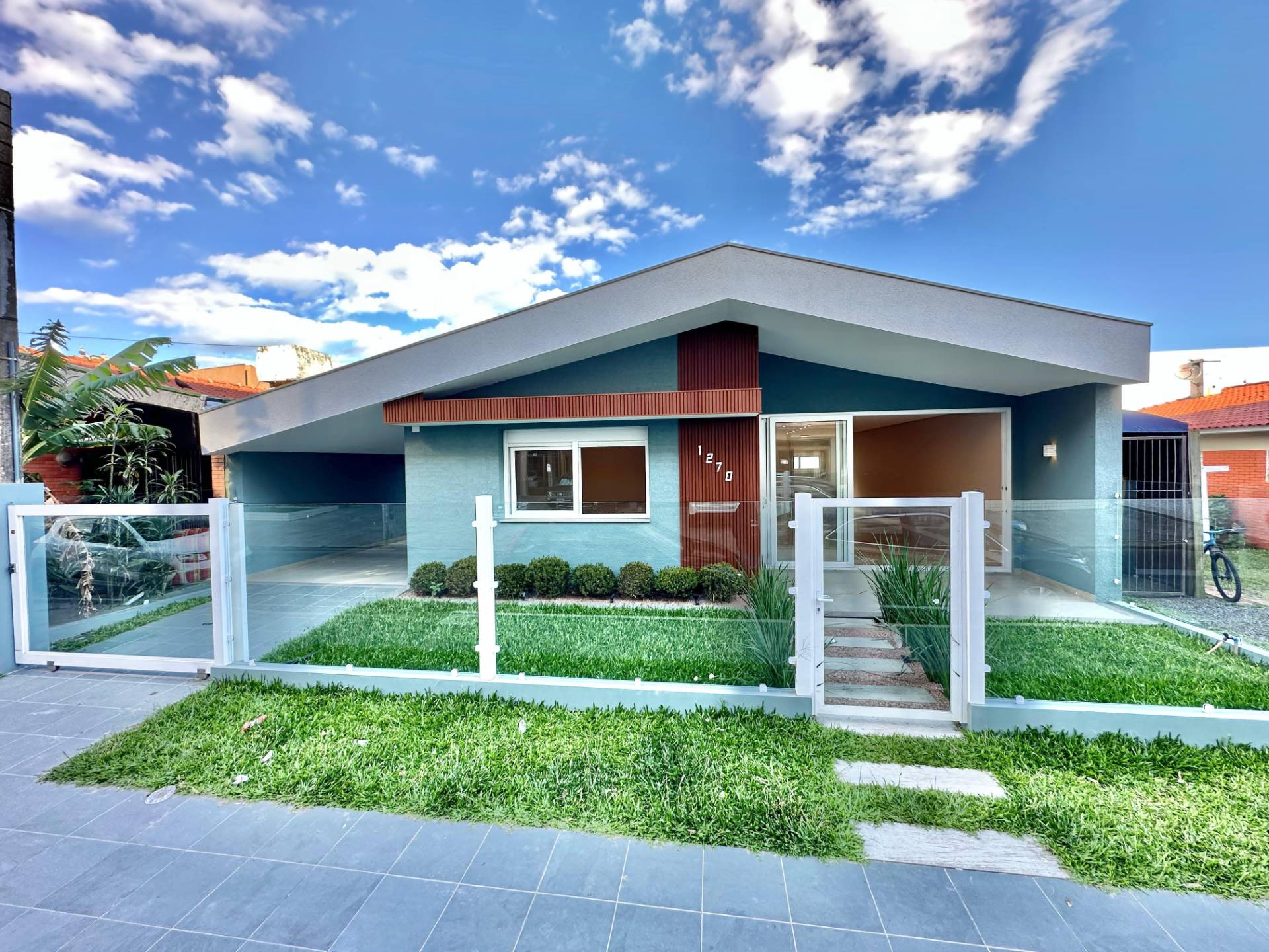 Casa 3 dormitórios para venda, Zona Nova em Capão da Canoa | Ref.: 16207