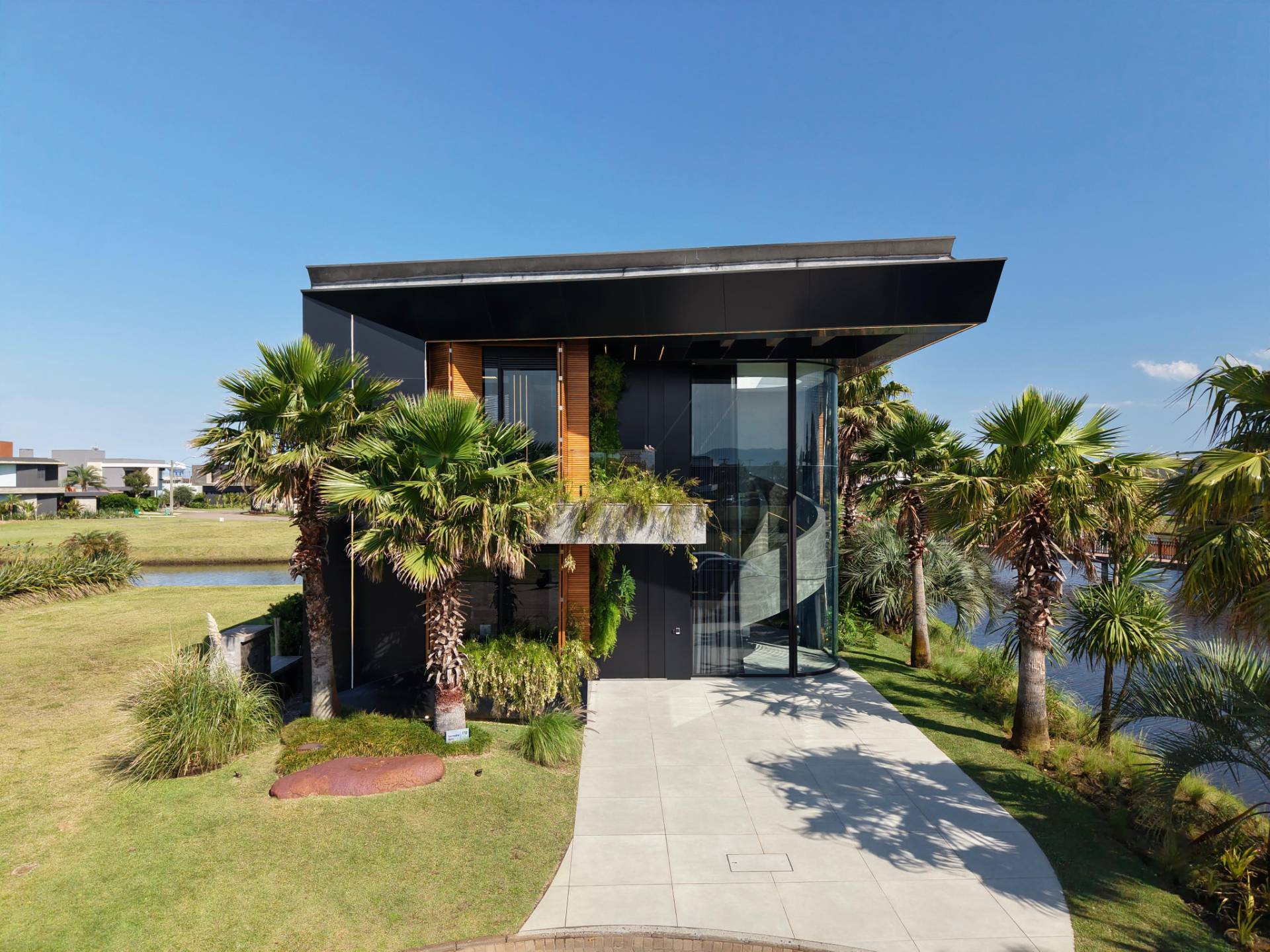 Casa em Condomínio 6 dormitórios para venda, Condomínio Fechado em Xangri-lá | Ref.: 16571