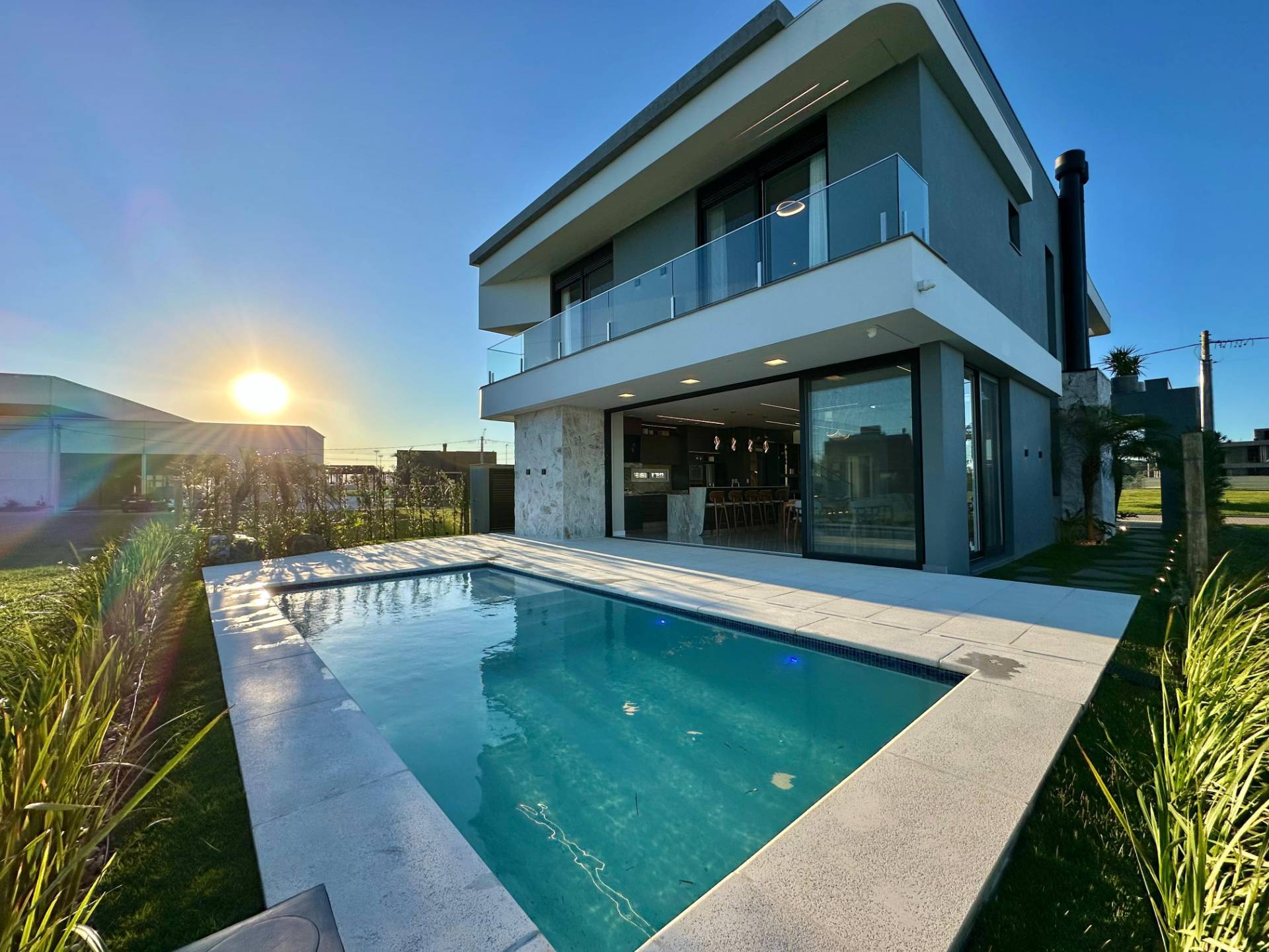 Casa em Condomínio 4 dormitórios para venda, Centro em Xangri-lá | Ref.: 19270