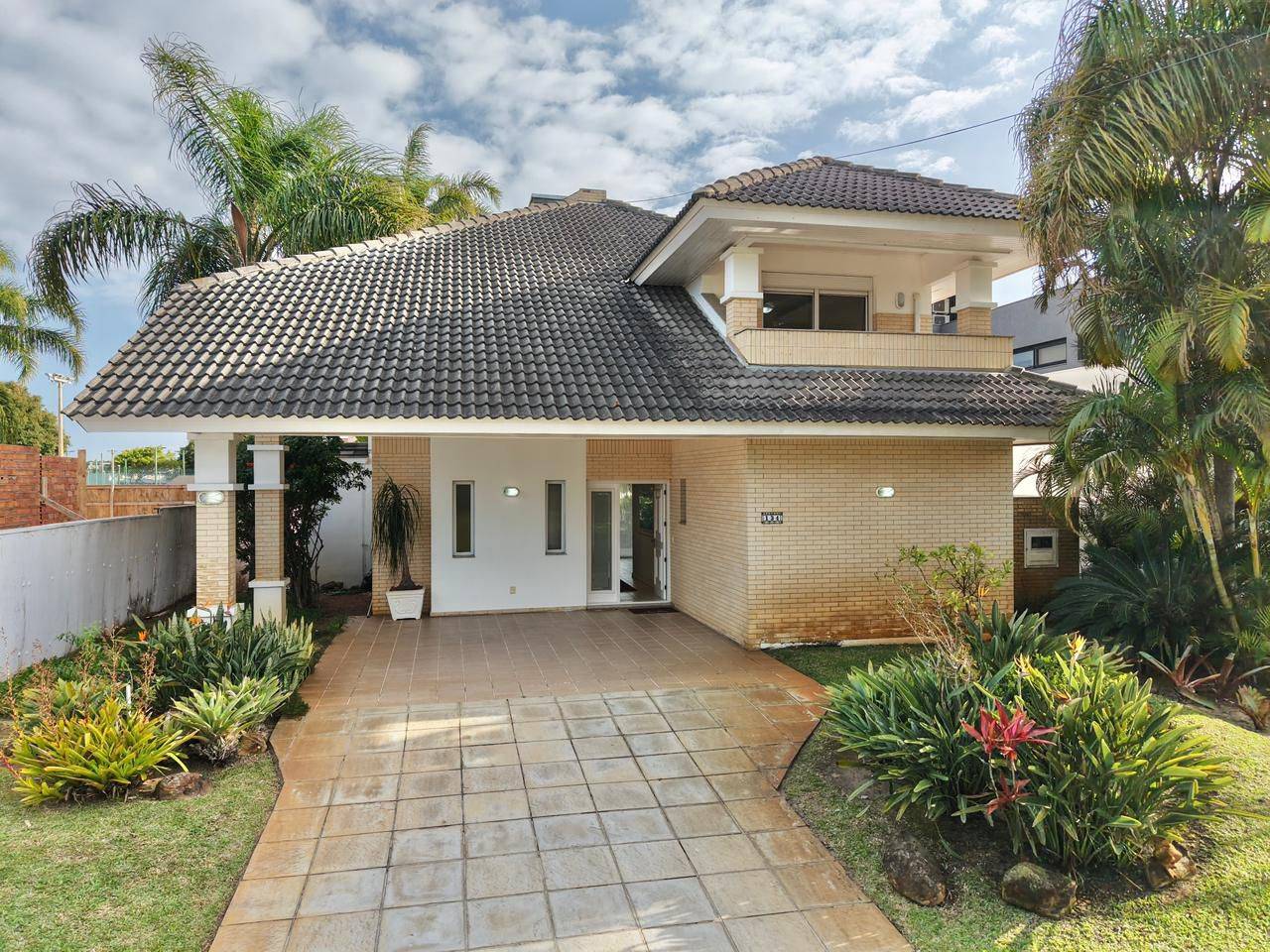 Casa em Condomínio 3 dormitórios para venda, Condomínio Fechado em Xangri-lá | Ref.: 19271