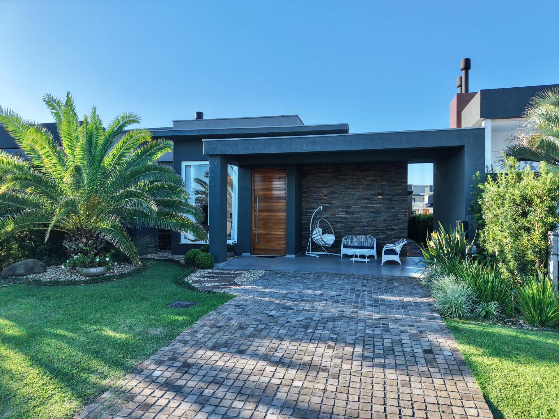 Casa em Condomínio 4 dormitórios para venda, Condomínio Fechado em Capão da Canoa | Ref.: 2303