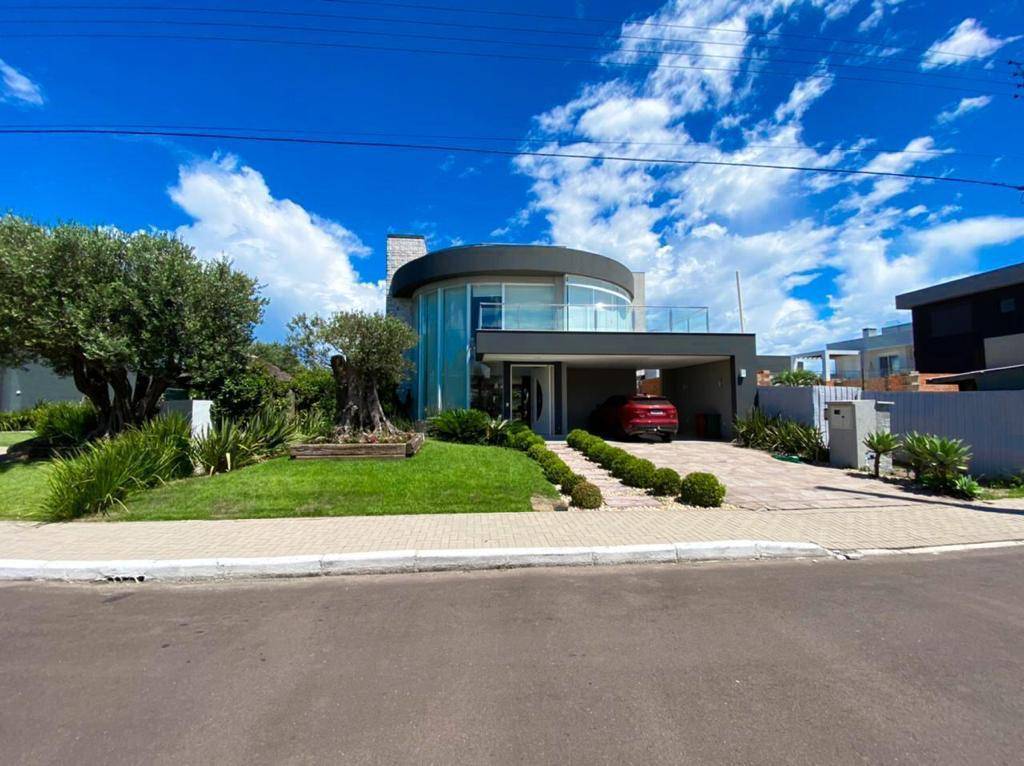 Casa em Condomínio 5 dormitórios para venda, Condomínio Fechado em Capão da Canoa | Ref.: 2528