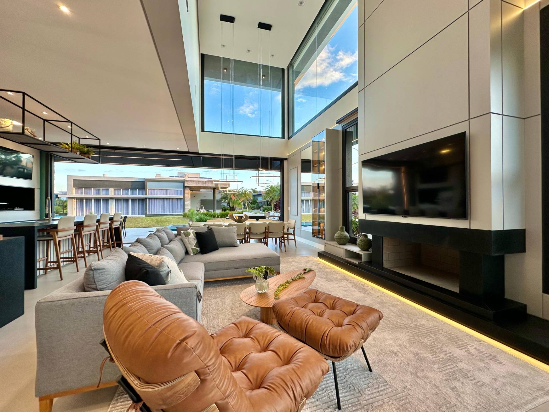 Casa em Condomínio 5 dormitórios para venda, Condomínio Fechado em Xangri-lá | Ref.: 7957