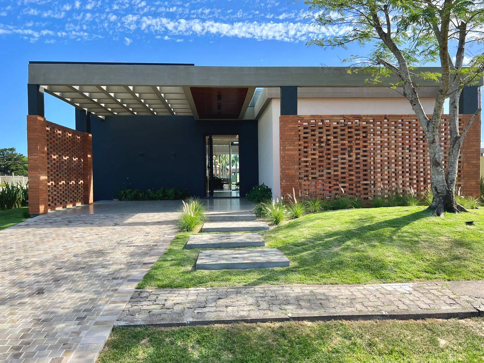 Casa em Condomínio 4 dormitórios para venda, PARQUE ANTÁRTICA em Capão da Canoa | Ref.: 8903